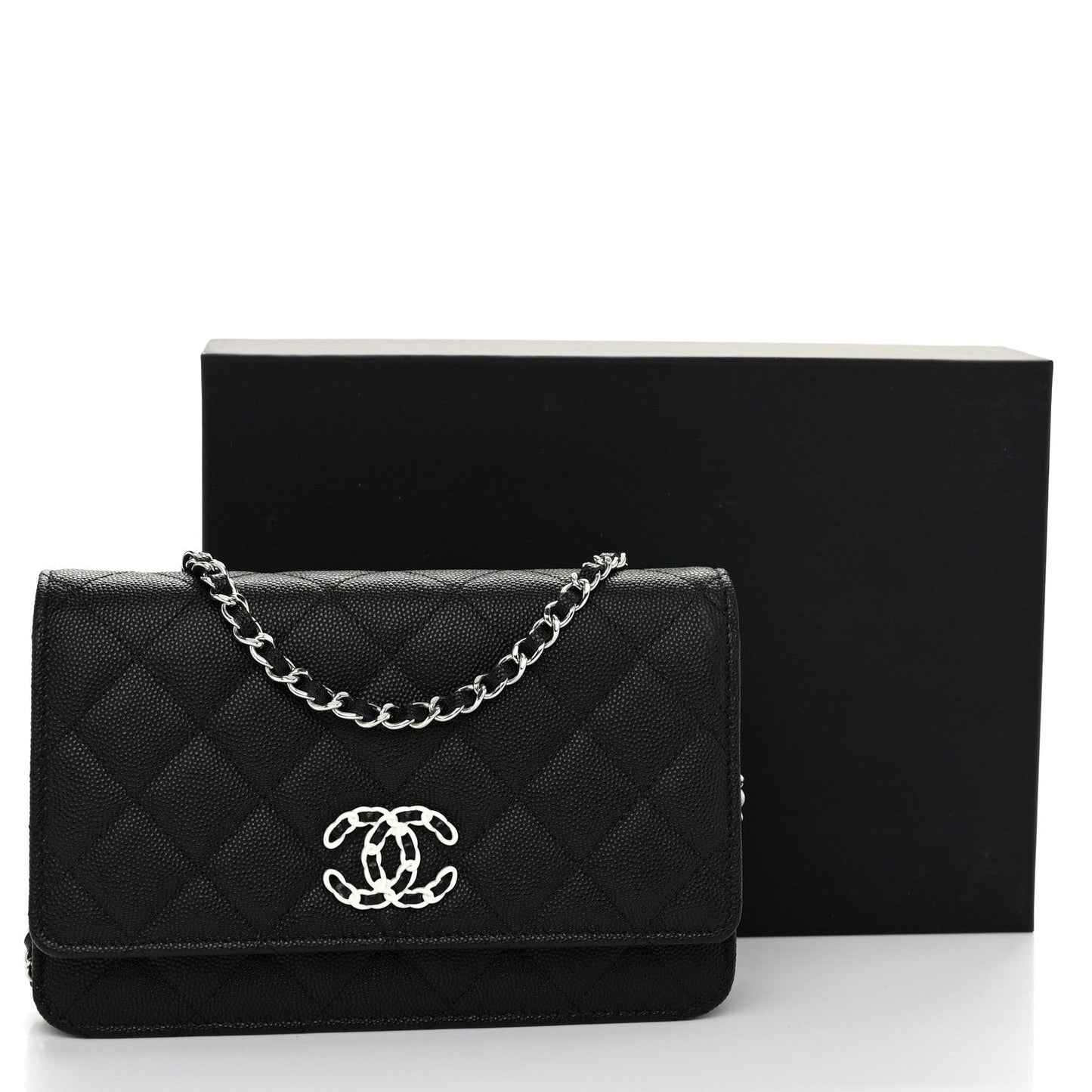Caviar Quilted Chanel 19 Wallet On Chain WOC Black White