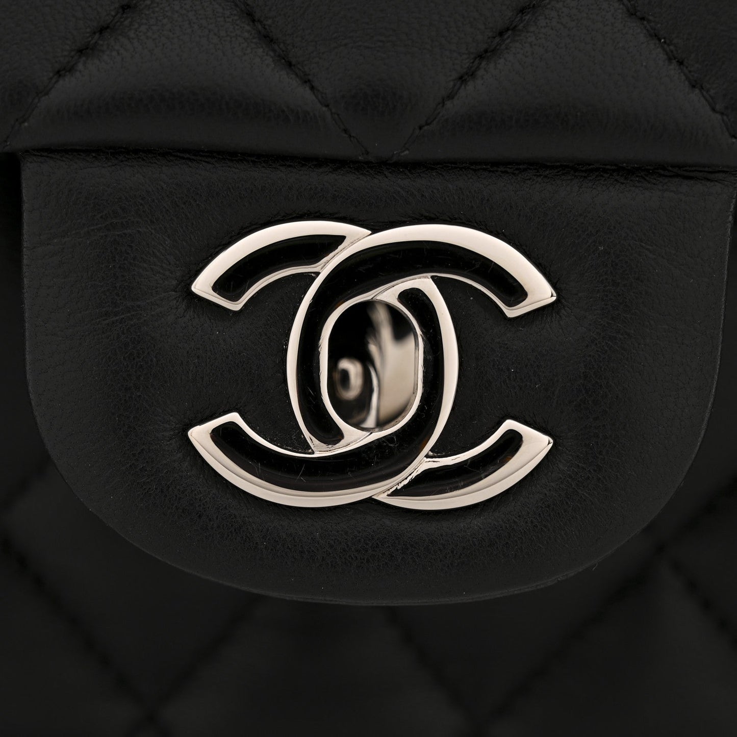 Lambskin Quilted Medium Double Flap Black
