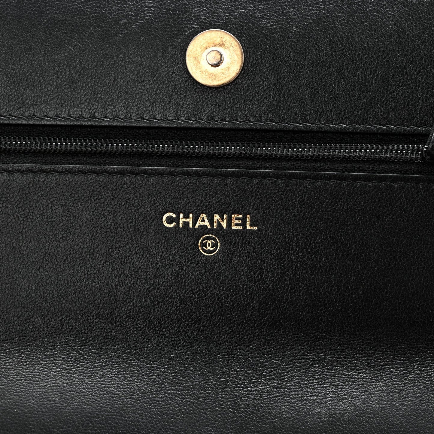 Lambskin Quilted Chanel 19 Wallet On Chain WOC Black