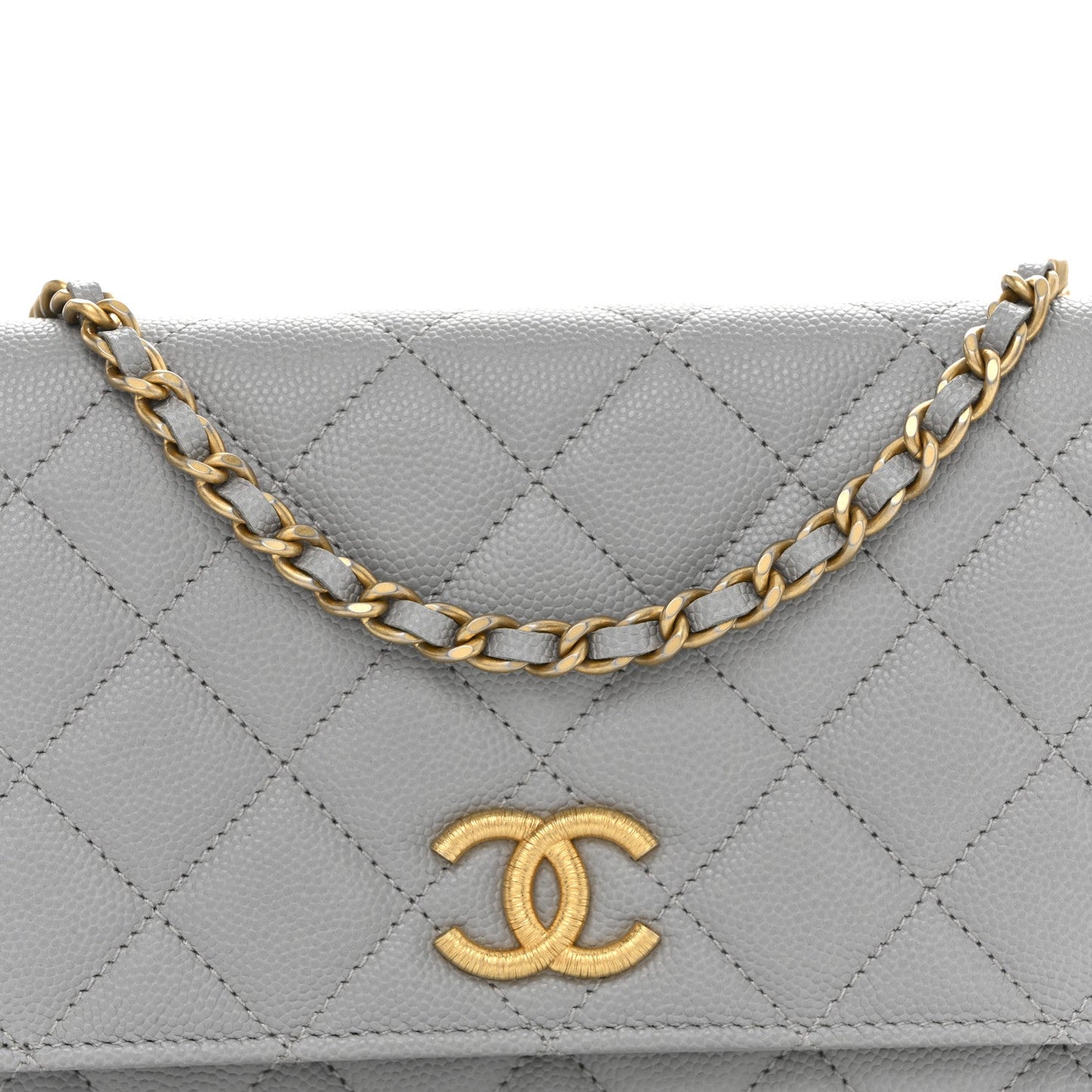 Caviar Quilted Textured CC Wallet On Chain WOC Grey