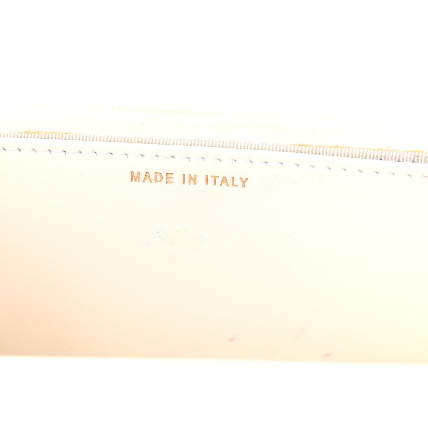 Caviar Quilted Wallet On Chain WOC White